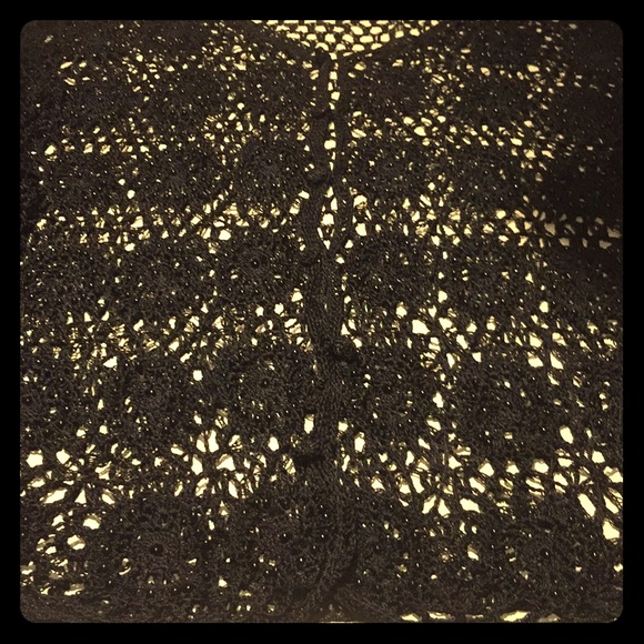 $⬇️ EUC Black Boutique Sheer Crocheted Beaded Wrap - Picture 4 of 4